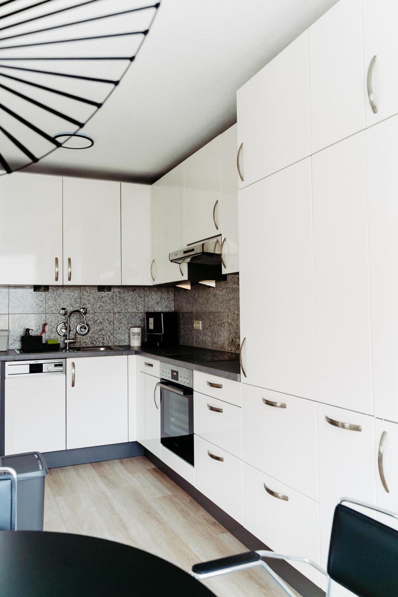Lubu Stay Central, Cozy, With Workspace And Parking Ludwigsburg Eksteriør bilde